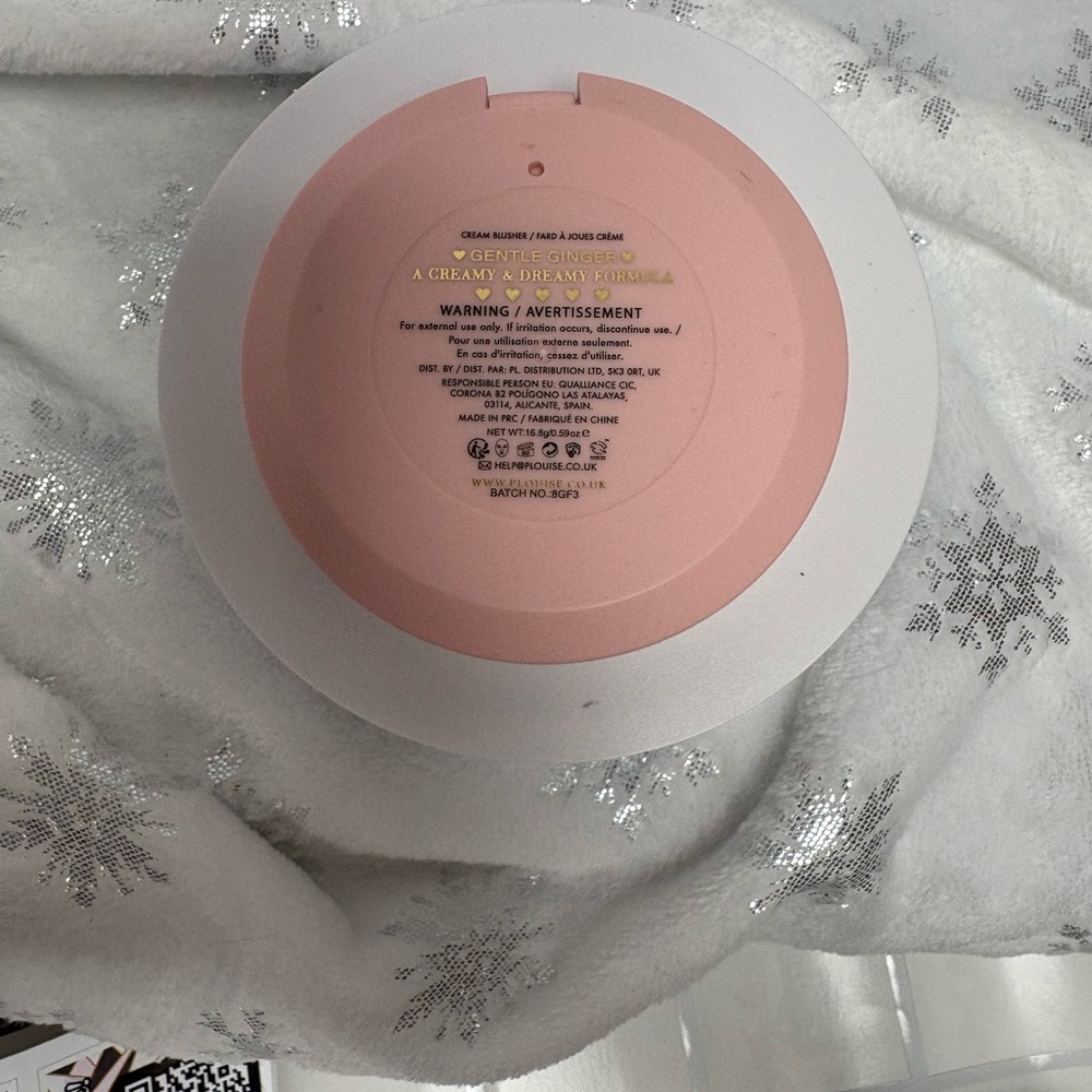 P.Louise Spoilt For Choice Cream Blusher — Soft Nude Pink - Picture 6 of 7